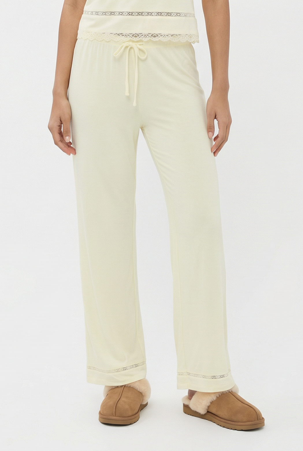 So Sweet Crochet Pant