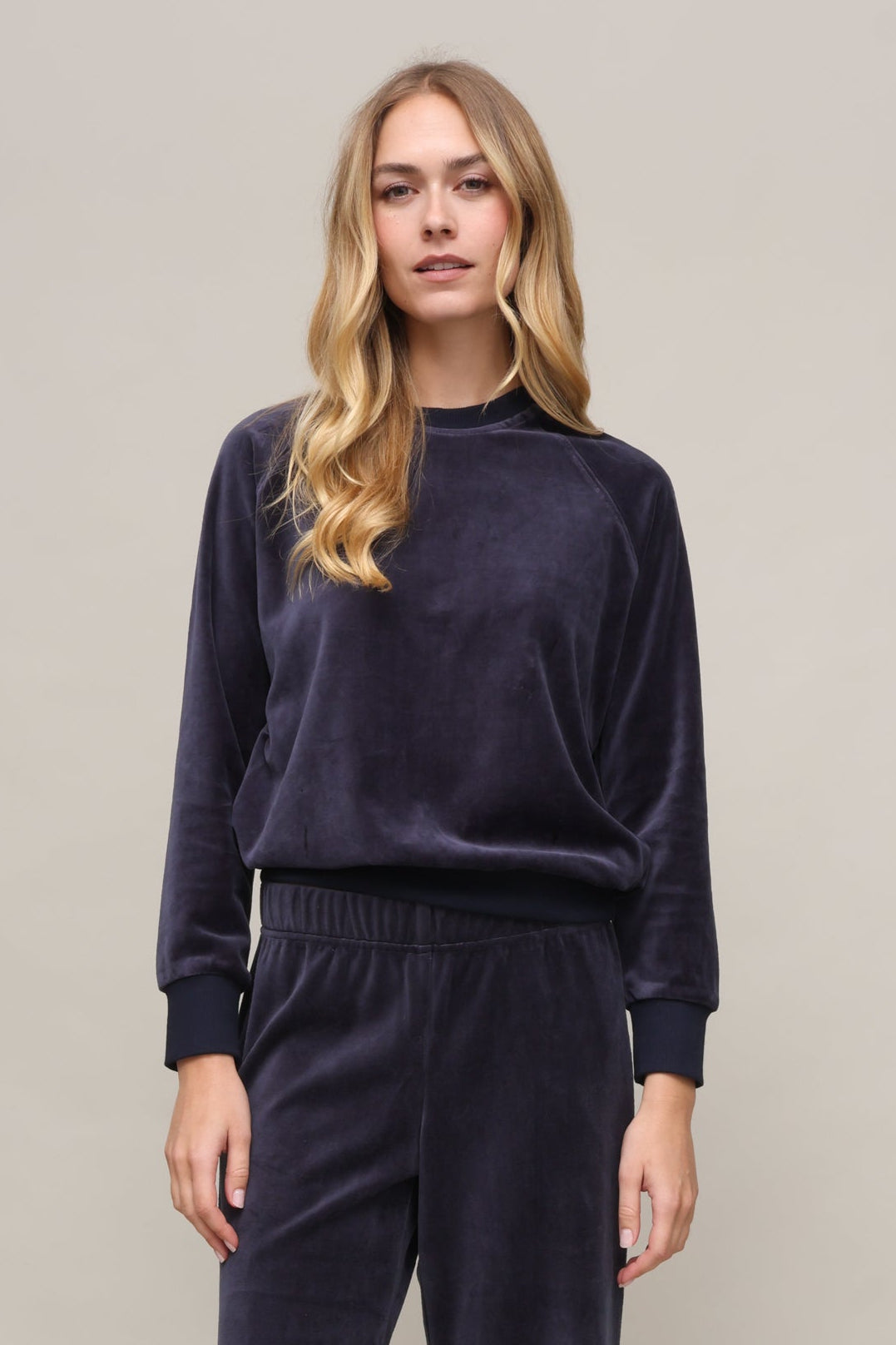 Stella Velour Shrunken Sweatshirt
